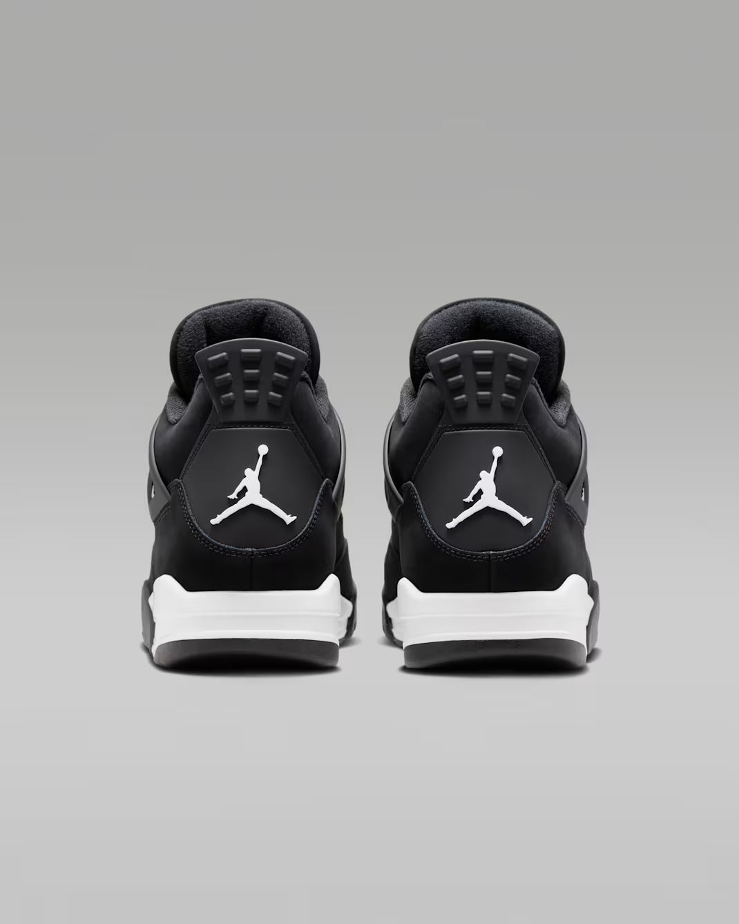 Air Jordan 4 Retro 'White Thunder'